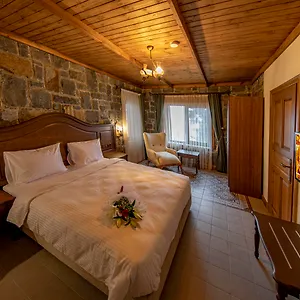 Hotel Foleya Mountain & ***